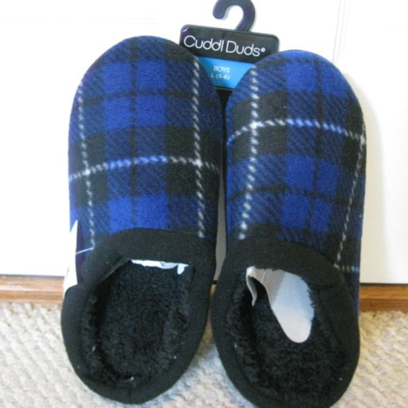 boys slippers size 5
